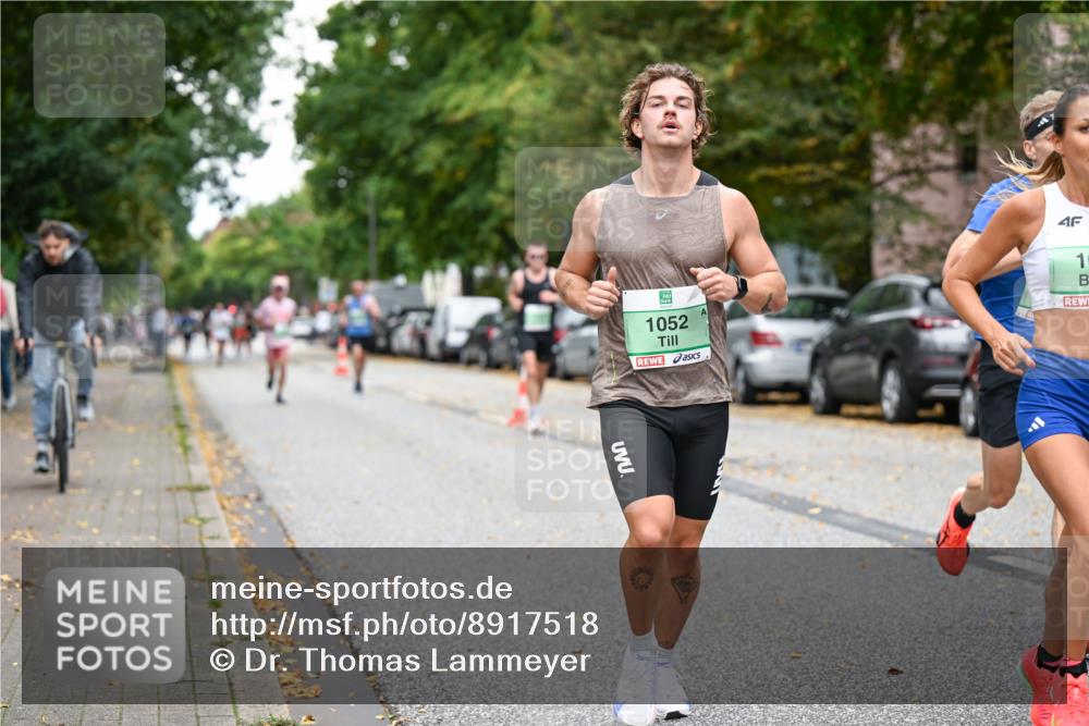 21.09.2025 - PSD Bank Halbmarathon Dr. Thomas Lammeyer http://msf.ph/oto/8917518 21.09.2025 10:33:45 Laufen 4, 1, 1052 meine-sportfotos.de