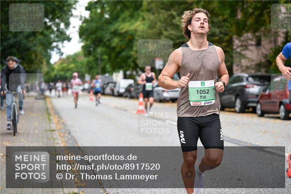 21.09.2025 - PSD Bank Halbmarathon Dr. Thomas Lammeyer http://msf.ph/oto/8917520 21.09.2025 10:33:45 Laufen 1052 meine-sportfotos.de
