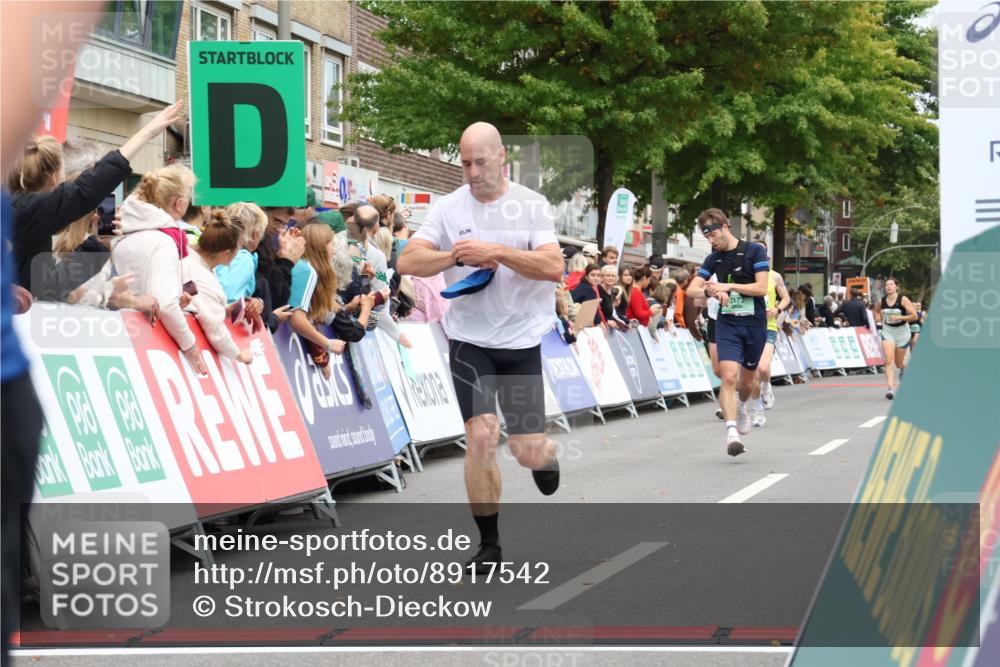 21.09.2025 - PSD Bank Halbmarathon Strokosch-Dieckow http://msf.ph/oto/8917542 21.09.2025 11:44:24 Ziel 1091, 1329, 1806, 1981, 2081, 2173, 3023, 4057 meine-sportfotos.de
