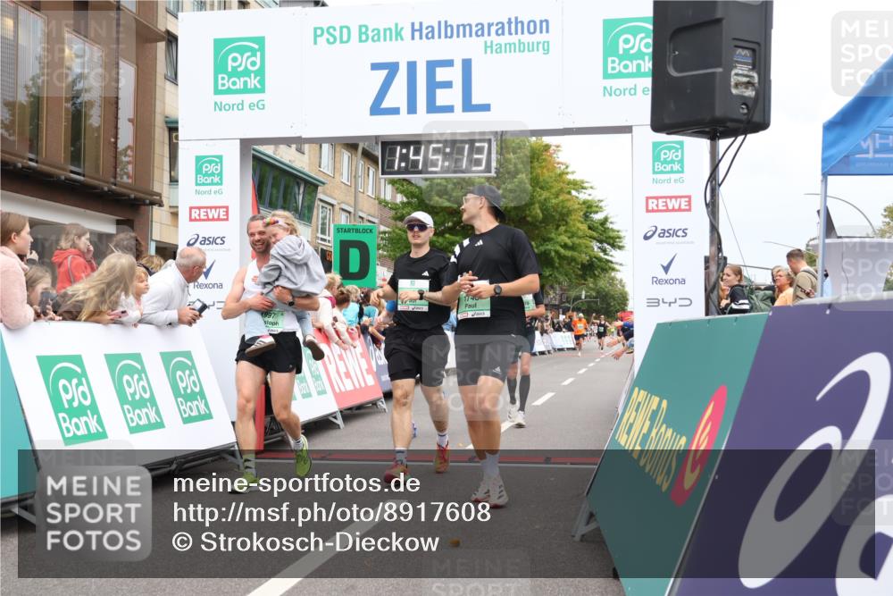 21.09.2025 - PSD Bank Halbmarathon Strokosch-Dieckow http://msf.ph/oto/8917608 21.09.2025 11:44:36 Ziel 1020, 1743, 1839, 1966, 1997, 2184, 2188, 2351, 2386, 3923 meine-sportfotos.de