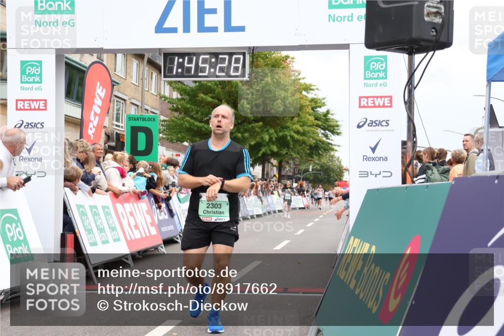 21.09.2025 - PSD Bank Halbmarathon Strokosch-Dieckow http://msf.ph/oto/8917662 21.09.2025 11:44:51 Ziel 1798, 2303, 2308 meine-sportfotos.de