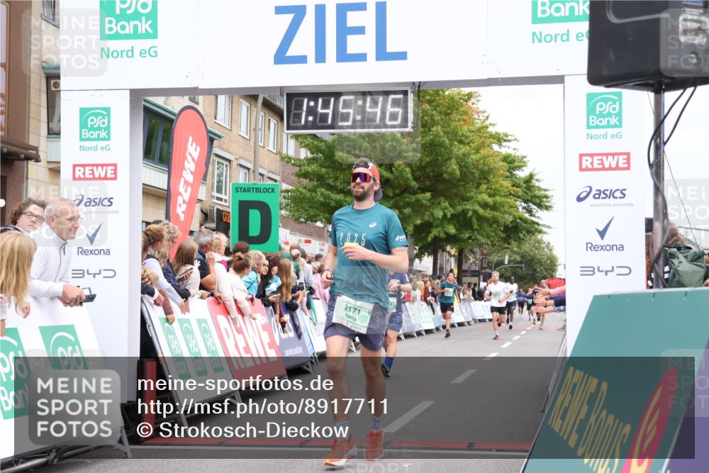 21.09.2025 - PSD Bank Halbmarathon Strokosch-Dieckow http://msf.ph/oto/8917711 21.09.2025 11:45:09 Ziel 1728, 1774, 2171, 2605, 3925 meine-sportfotos.de