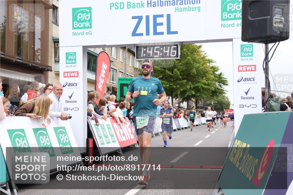 21.09.2025 - PSD Bank Halbmarathon Strokosch-Dieckow http://msf.ph/oto/8917714 21.09.2025 11:45:10 Ziel 1728, 1774, 1958, 2171, 2605, 3925 meine-sportfotos.de