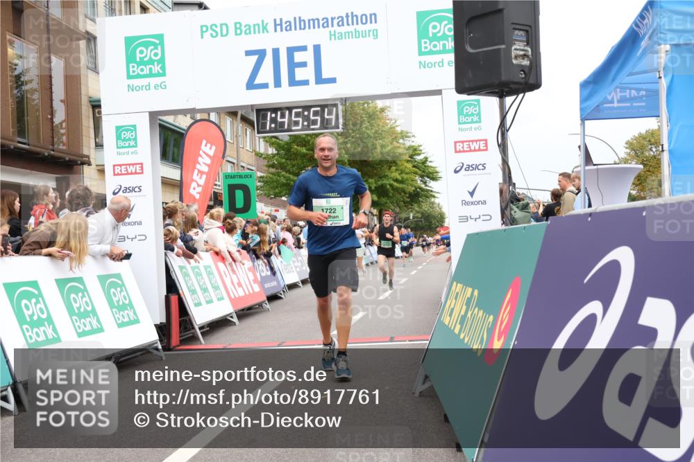 21.09.2025 - PSD Bank Halbmarathon Strokosch-Dieckow http://msf.ph/oto/8917761 21.09.2025 11:45:17 Ziel 1123, 1722, 1774, 1958, 2136, 2171, 2501, 3925 meine-sportfotos.de