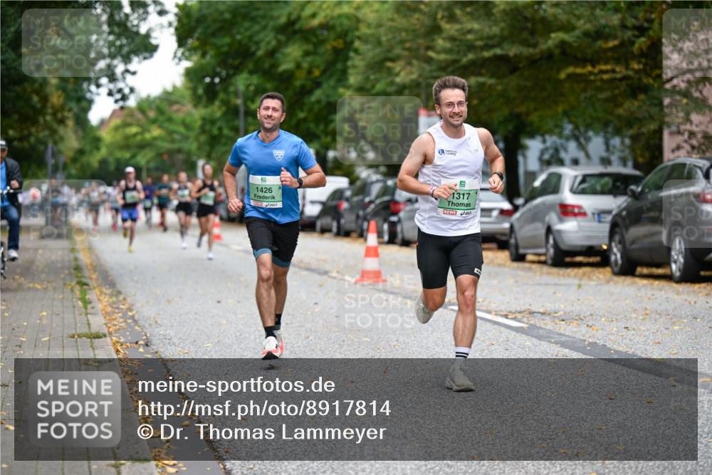 21.09.2025 - PSD Bank Halbmarathon Dr. Thomas Lammeyer http://msf.ph/oto/8917814 21.09.2025 10:34:26 Laufen 1426, 1317 meine-sportfotos.de