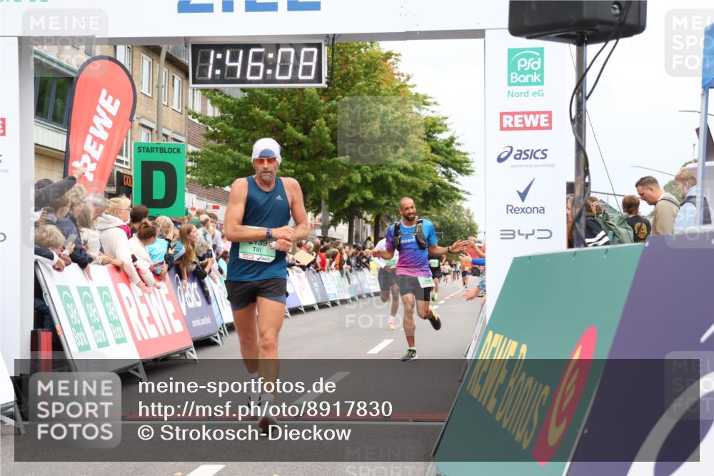 21.09.2025 - PSD Bank Halbmarathon Strokosch-Dieckow http://msf.ph/oto/8917830 21.09.2025 11:45:31 Ziel 1023, 2139, 2143, 2606, 3024 meine-sportfotos.de