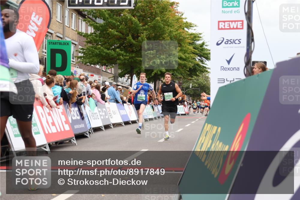 21.09.2025 - PSD Bank Halbmarathon Strokosch-Dieckow http://msf.ph/oto/8917849 21.09.2025 11:45:36 Ziel 1023, 1041, 2139, 2143, 2939 meine-sportfotos.de