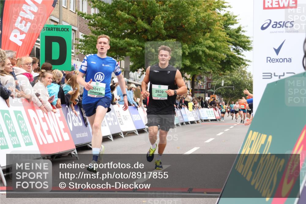 21.09.2025 - PSD Bank Halbmarathon Strokosch-Dieckow http://msf.ph/oto/8917855 21.09.2025 11:45:37 Ziel 1023, 1041, 2139, 2143, 2939 meine-sportfotos.de