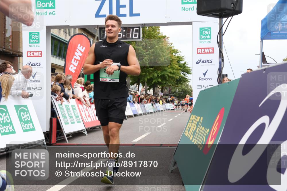 21.09.2025 - PSD Bank Halbmarathon Strokosch-Dieckow http://msf.ph/oto/8917870 21.09.2025 11:45:40 Ziel 1023, 1041, 2143, 2939 meine-sportfotos.de
