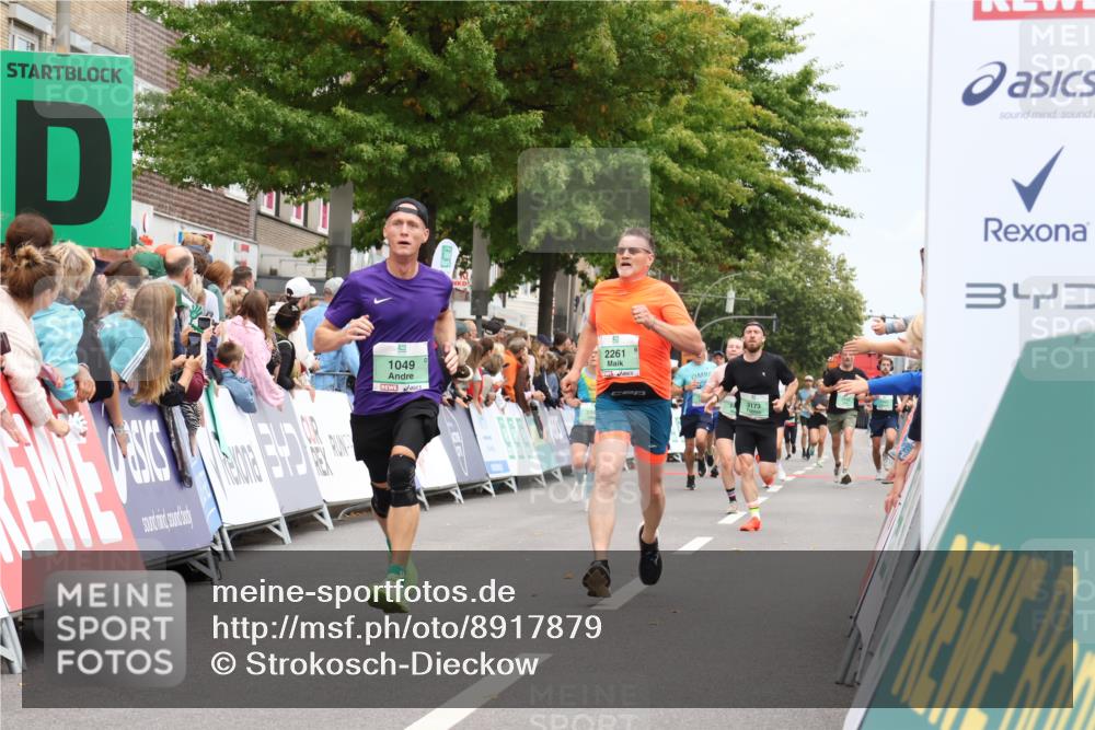 21.09.2025 - PSD Bank Halbmarathon Strokosch-Dieckow http://msf.ph/oto/8917879 21.09.2025 11:45:46 Ziel 1041, 1049, 2261, 2939, 3173 meine-sportfotos.de