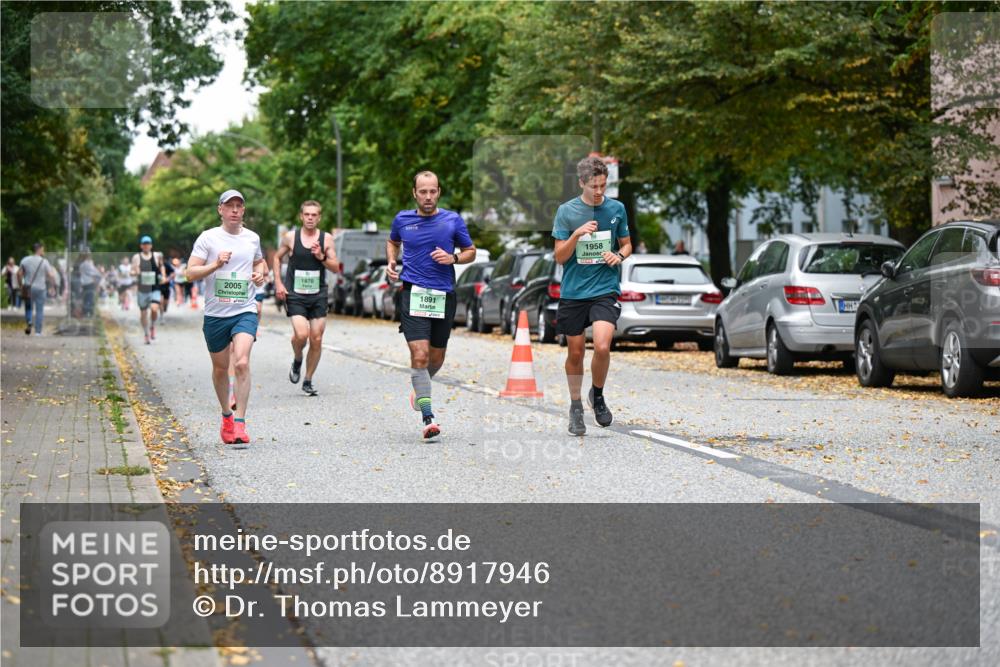 21.09.2025 - PSD Bank Halbmarathon Dr. Thomas Lammeyer http://msf.ph/oto/8917946 21.09.2025 10:34:40 Laufen 2005, 1870, 1891, 1958 meine-sportfotos.de
