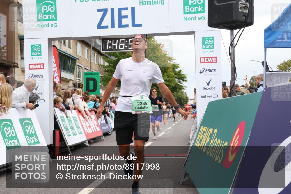 21.09.2025 - PSD Bank Halbmarathon Strokosch-Dieckow http://msf.ph/oto/8917998 21.09.2025 11:46:18 Ziel 1751, 2129, 2141, 2229, 2235 meine-sportfotos.de