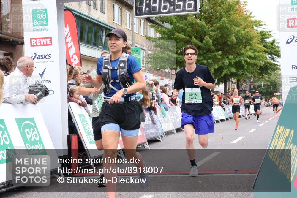 21.09.2025 - PSD Bank Halbmarathon Strokosch-Dieckow http://msf.ph/oto/8918007 21.09.2025 11:46:19 Ziel 1751, 2129, 2141, 2229, 2235 meine-sportfotos.de