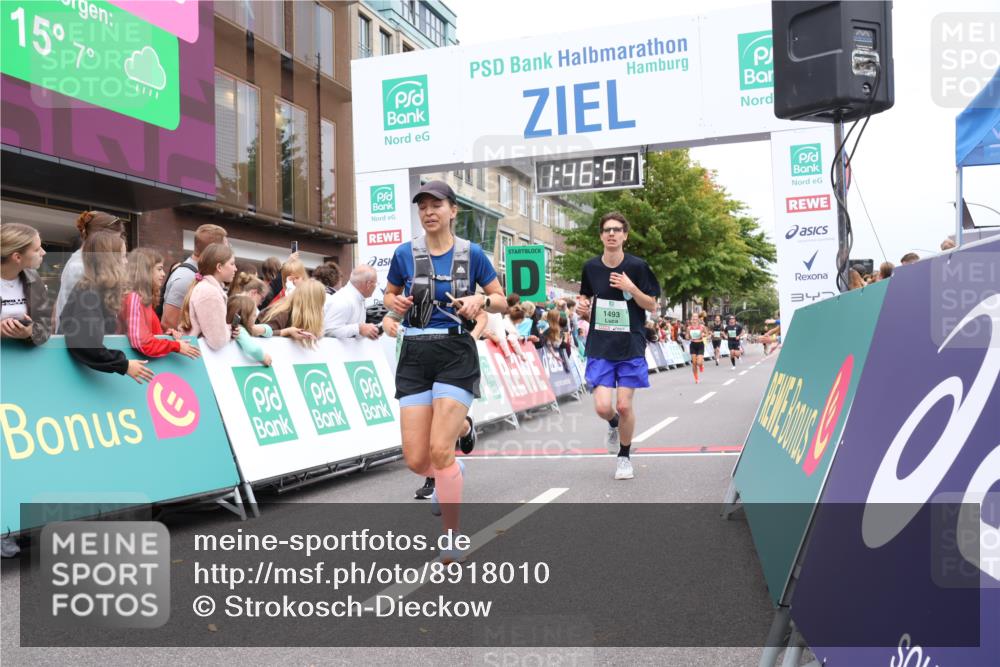 21.09.2025 - PSD Bank Halbmarathon Strokosch-Dieckow http://msf.ph/oto/8918010 21.09.2025 11:46:20 Ziel 1062, 1751, 2129, 2141, 2229, 2235 meine-sportfotos.de