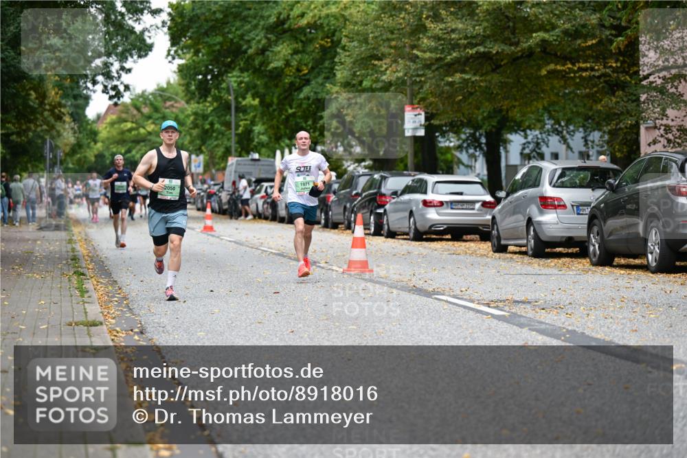 21.09.2025 - PSD Bank Halbmarathon Dr. Thomas Lammeyer http://msf.ph/oto/8918016 21.09.2025 10:34:49 Laufen 2050, 1971 meine-sportfotos.de