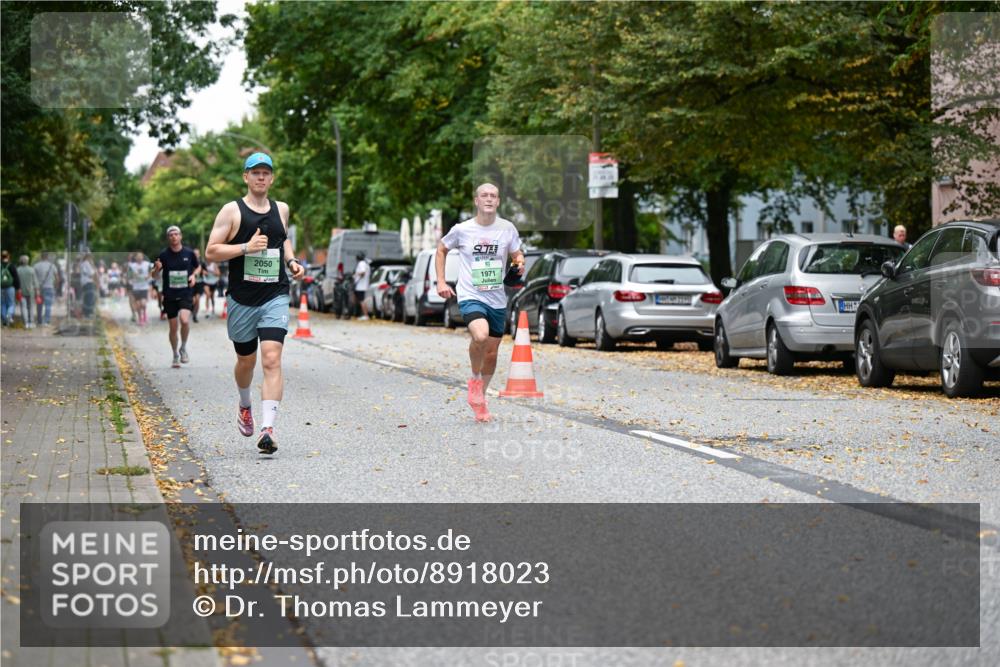 21.09.2025 - PSD Bank Halbmarathon Dr. Thomas Lammeyer http://msf.ph/oto/8918023 21.09.2025 10:34:49 Laufen 2050, 1971 meine-sportfotos.de