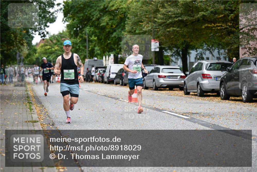 21.09.2025 - PSD Bank Halbmarathon Dr. Thomas Lammeyer http://msf.ph/oto/8918029 21.09.2025 10:34:50 Laufen 2050, 1971 meine-sportfotos.de