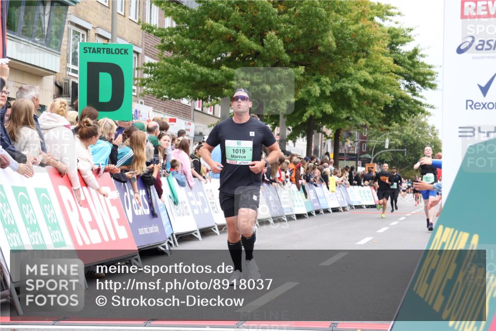 21.09.2025 - PSD Bank Halbmarathon Strokosch-Dieckow http://msf.ph/oto/8918037 21.09.2025 11:46:26 Ziel 1019, 1062, 1751, 2129, 2931 meine-sportfotos.de
