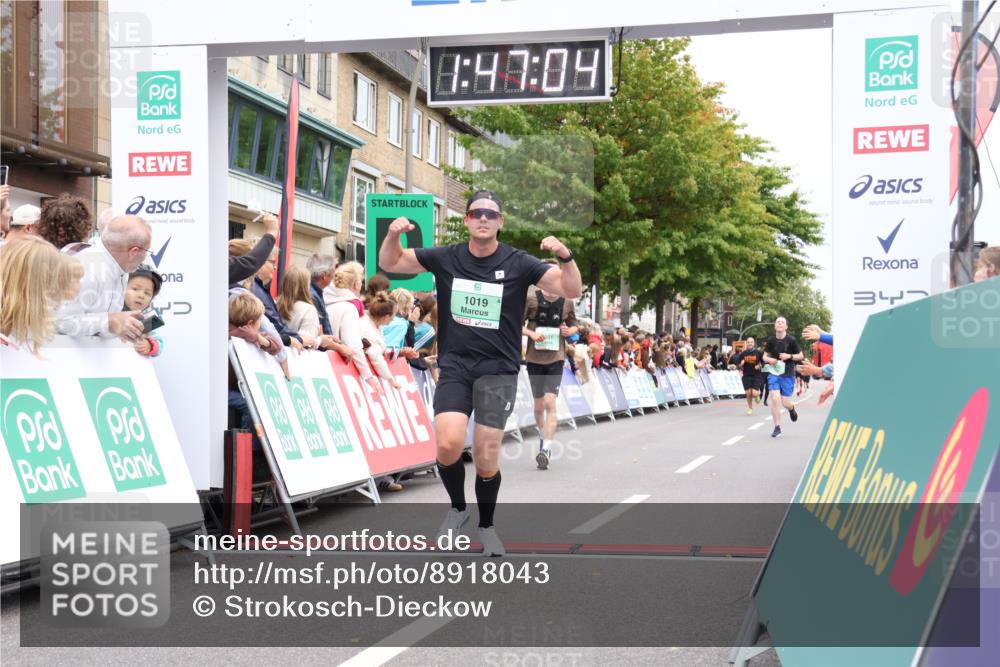 21.09.2025 - PSD Bank Halbmarathon Strokosch-Dieckow http://msf.ph/oto/8918043 21.09.2025 11:46:27 Ziel 1019, 1062, 2129, 2931, 3630 meine-sportfotos.de