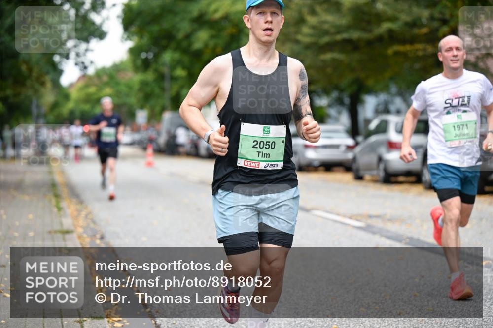 21.09.2025 - PSD Bank Halbmarathon Dr. Thomas Lammeyer http://msf.ph/oto/8918052 21.09.2025 10:34:52 Laufen 2050, 1971 meine-sportfotos.de