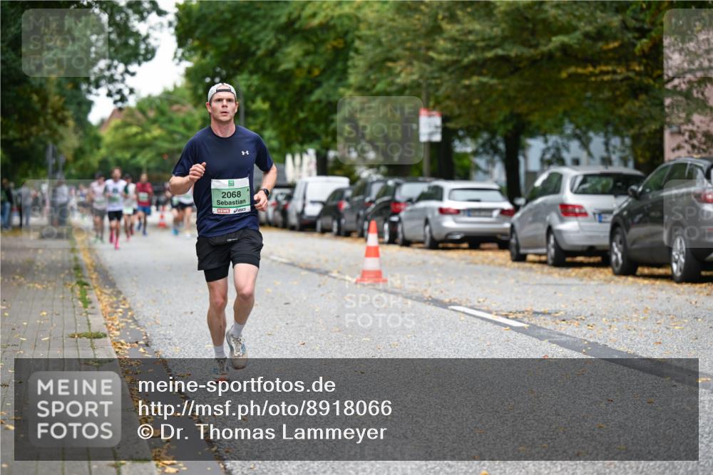 21.09.2025 - PSD Bank Halbmarathon Dr. Thomas Lammeyer http://msf.ph/oto/8918066 21.09.2025 10:34:56 Laufen 2068 meine-sportfotos.de