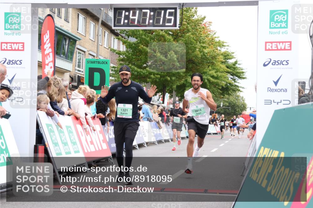 21.09.2025 - PSD Bank Halbmarathon Strokosch-Dieckow http://msf.ph/oto/8918095 21.09.2025 11:46:39 Ziel 1321, 1583, 2791, 2919, 3630 meine-sportfotos.de