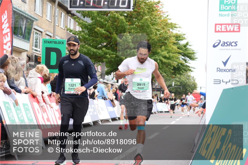 21.09.2025 - PSD Bank Halbmarathon Strokosch-Dieckow http://msf.ph/oto/8918096 21.09.2025 11:46:39 Ziel 1321, 1583, 2791, 2919, 3630 meine-sportfotos.de