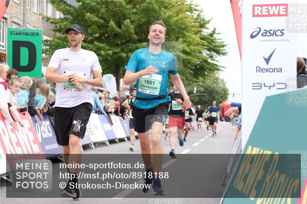 21.09.2025 - PSD Bank Halbmarathon Strokosch-Dieckow http://msf.ph/oto/8918188 21.09.2025 11:46:56 Ziel 1601, 1956, 2155, 2634, 3102 meine-sportfotos.de