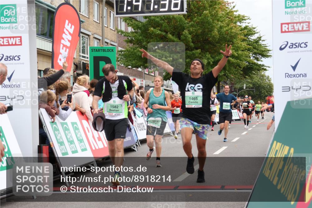 21.09.2025 - PSD Bank Halbmarathon Strokosch-Dieckow http://msf.ph/oto/8918214 21.09.2025 11:47:01 Ziel 1465, 1582, 1601, 1810, 1956, 1993, 2634, 3102 meine-sportfotos.de