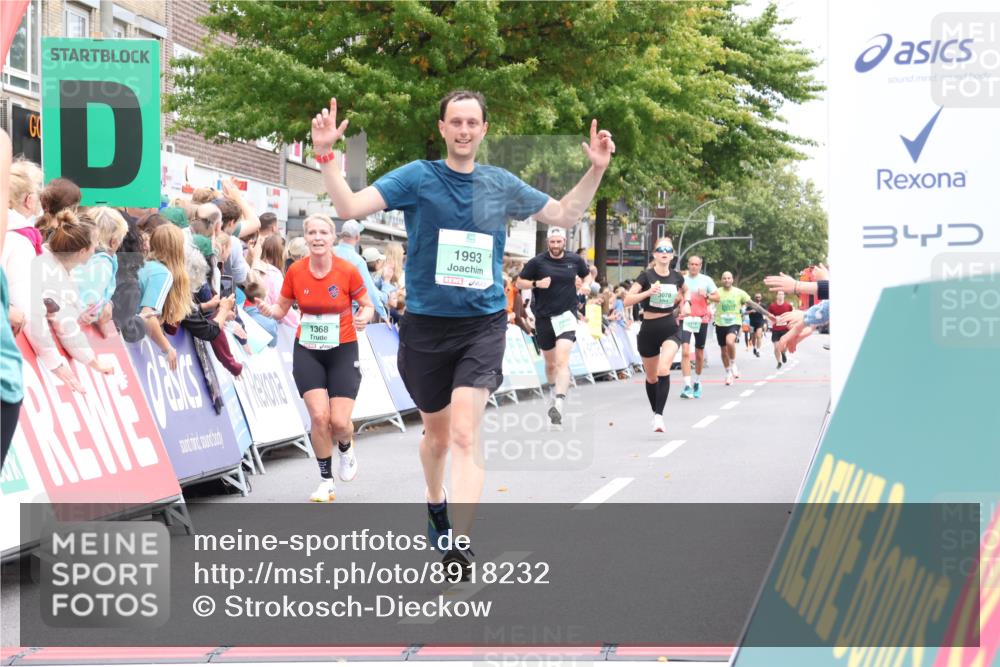 21.09.2025 - PSD Bank Halbmarathon Strokosch-Dieckow http://msf.ph/oto/8918232 21.09.2025 11:47:04 Ziel 1368, 1465, 1582, 1601, 1810, 1993, 2078, 2634, 3078, 3102 meine-sportfotos.de