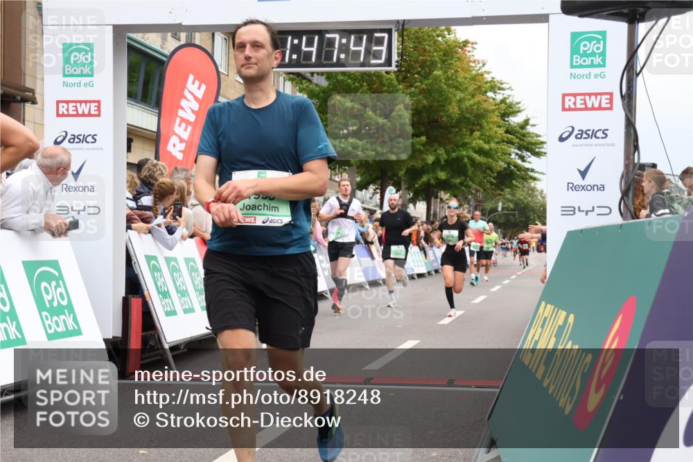 21.09.2025 - PSD Bank Halbmarathon Strokosch-Dieckow http://msf.ph/oto/8918248 21.09.2025 11:47:06 Ziel 1368, 1465, 1582, 1810, 1993, 2070, 2078, 2634, 3078 meine-sportfotos.de