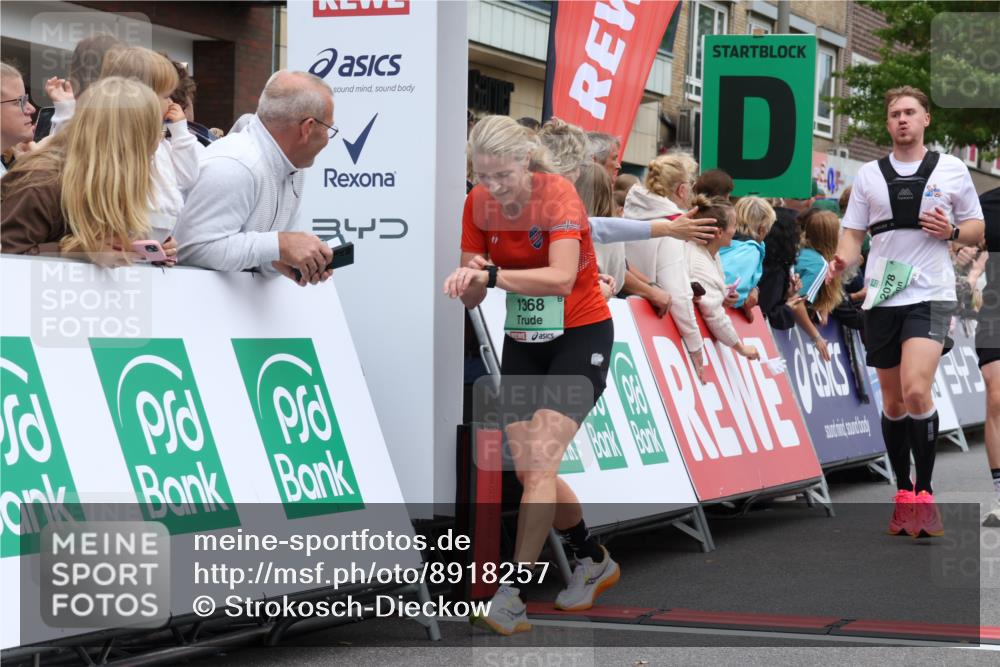 21.09.2025 - PSD Bank Halbmarathon Strokosch-Dieckow http://msf.ph/oto/8918257 21.09.2025 11:47:07 Ziel 1368, 1465, 1582, 1810, 1993, 2070, 2078, 2478, 2634, 3078 meine-sportfotos.de