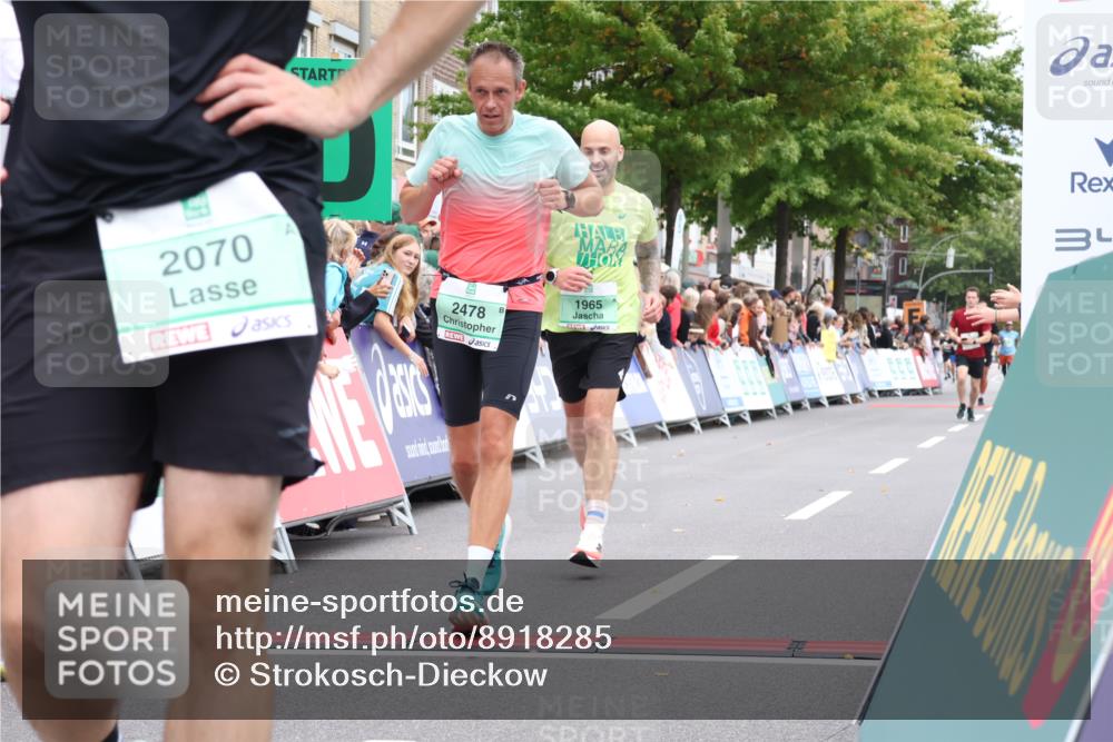 21.09.2025 - PSD Bank Halbmarathon Strokosch-Dieckow http://msf.ph/oto/8918285 21.09.2025 11:47:12 Ziel 1368, 1965, 1993, 2070, 2078, 2478, 3078 meine-sportfotos.de