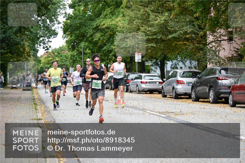 21.09.2025 - PSD Bank Halbmarathon Dr. Thomas Lammeyer http://msf.ph/oto/8918345 21.09.2025 10:35:37 Laufen 1995, 1027, 1801, 1313, 1223 meine-sportfotos.de
