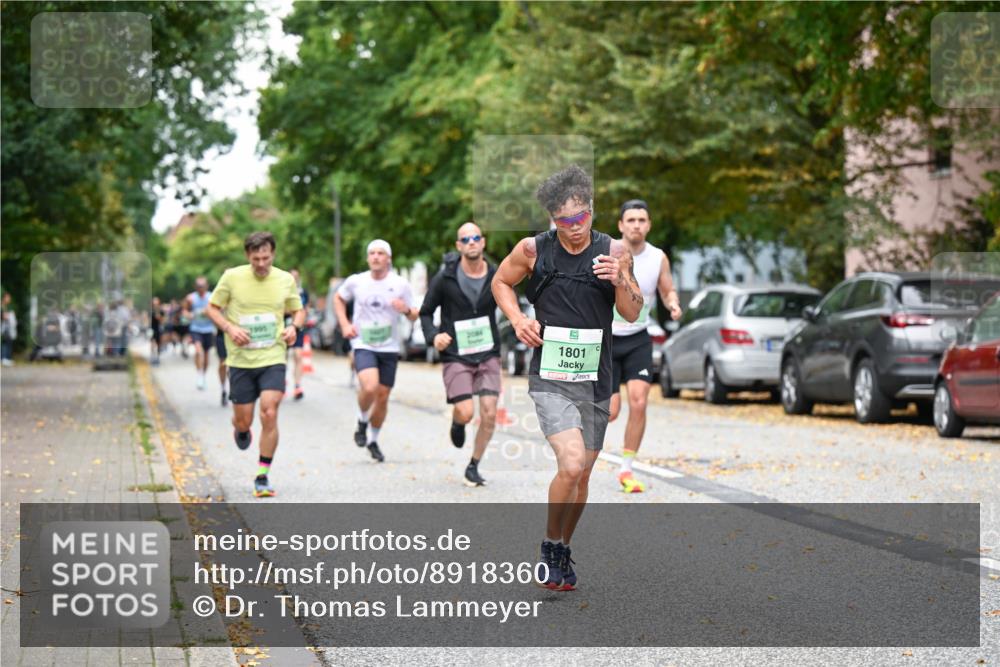 21.09.2025 - PSD Bank Halbmarathon Dr. Thomas Lammeyer http://msf.ph/oto/8918360 21.09.2025 10:35:39 Laufen 2004, 1801 meine-sportfotos.de