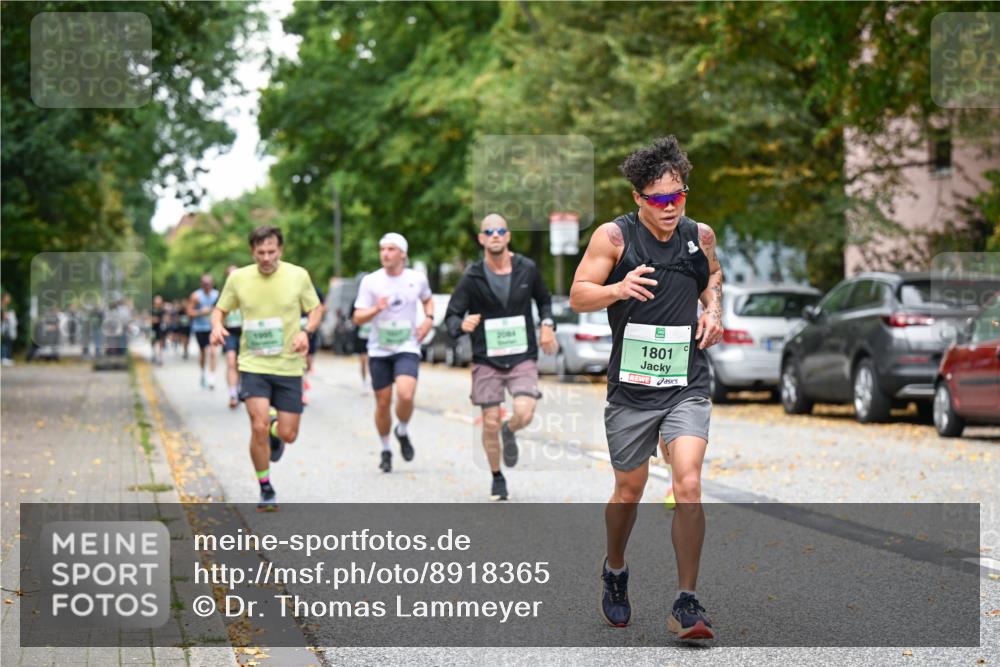 21.09.2025 - PSD Bank Halbmarathon Dr. Thomas Lammeyer http://msf.ph/oto/8918365 21.09.2025 10:35:39 Laufen 2064, 1801 meine-sportfotos.de