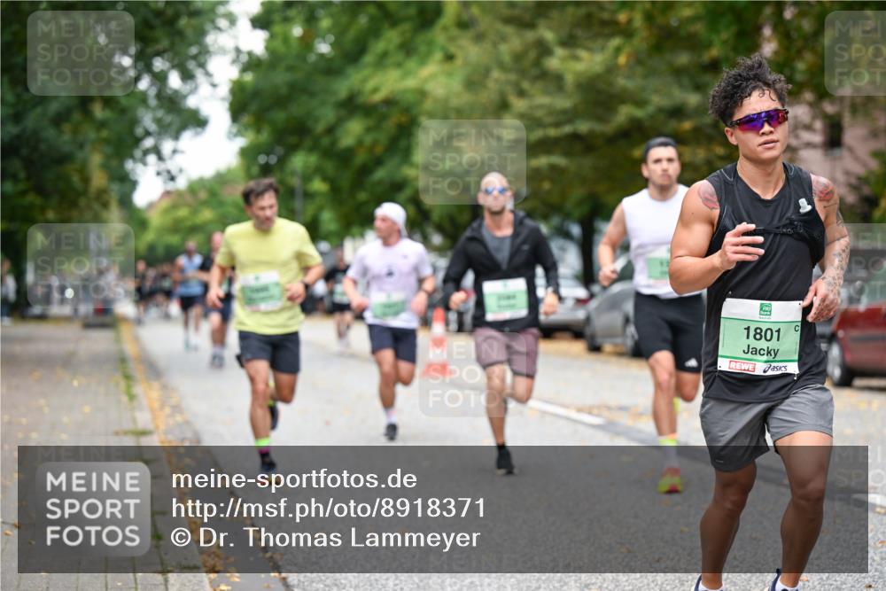 21.09.2025 - PSD Bank Halbmarathon Dr. Thomas Lammeyer http://msf.ph/oto/8918371 21.09.2025 10:35:40 Laufen 1801 meine-sportfotos.de