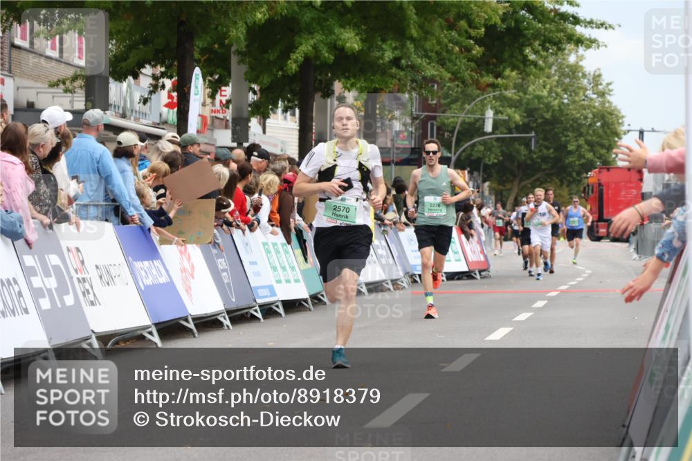 21.09.2025 - PSD Bank Halbmarathon Strokosch-Dieckow http://msf.ph/oto/8918379 21.09.2025 11:47:42 Ziel 1164, 1530, 2049, 2234, 2522, 2570, 2971, 3389 meine-sportfotos.de