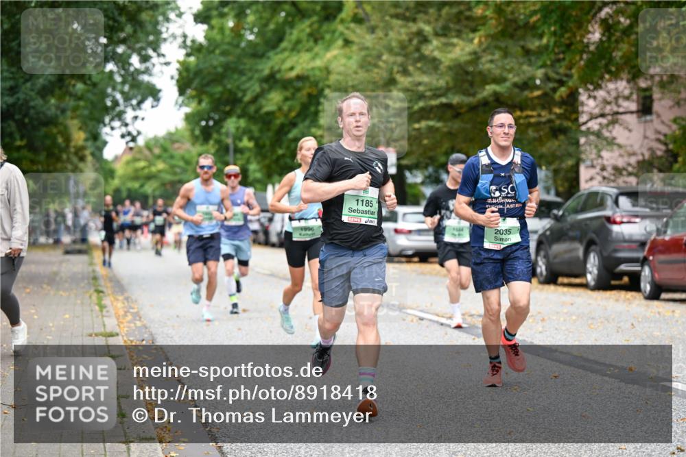 21.09.2025 - PSD Bank Halbmarathon Dr. Thomas Lammeyer http://msf.ph/oto/8918418 21.09.2025 10:35:45 Laufen 1996, 1185, 2035 meine-sportfotos.de