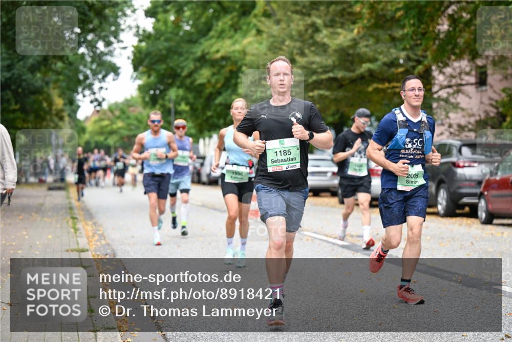 21.09.2025 - PSD Bank Halbmarathon Dr. Thomas Lammeyer http://msf.ph/oto/8918421 21.09.2025 10:35:45 Laufen 1996, 1185, 2035 meine-sportfotos.de