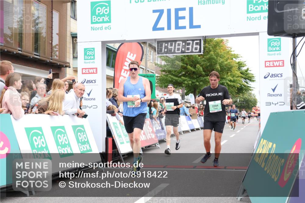 21.09.2025 - PSD Bank Halbmarathon Strokosch-Dieckow http://msf.ph/oto/8918422 21.09.2025 11:47:59 Ziel 1962, 2193, 2394, 2725 meine-sportfotos.de