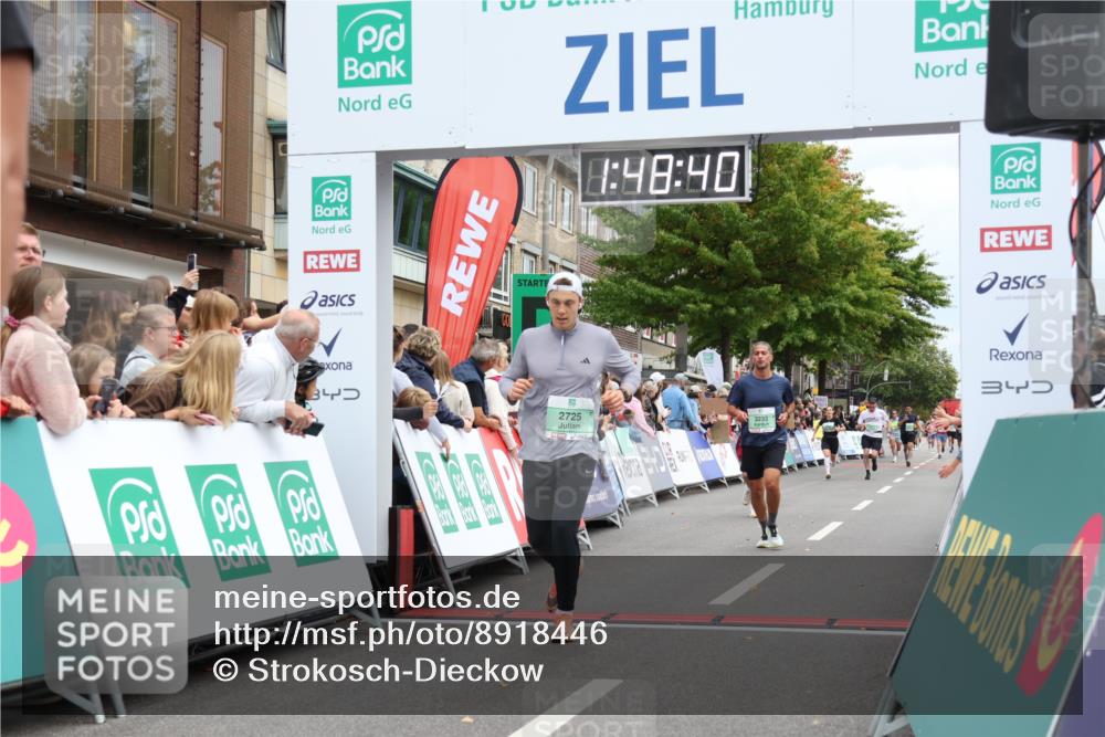 21.09.2025 - PSD Bank Halbmarathon Strokosch-Dieckow http://msf.ph/oto/8918446 21.09.2025 11:48:04 Ziel 1081, 1962, 2193, 2233, 2394, 2725 meine-sportfotos.de