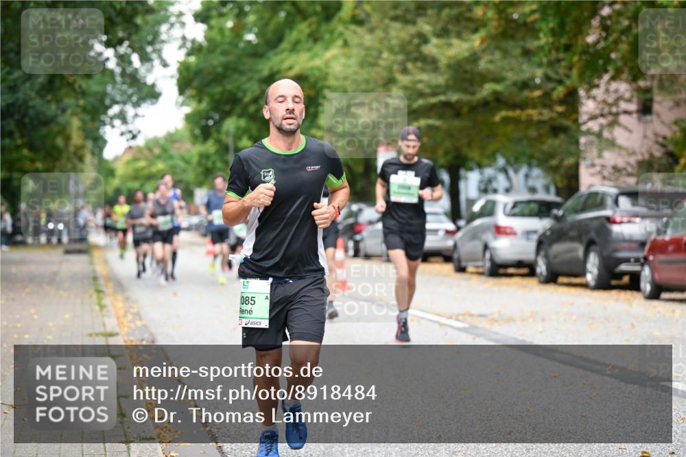21.09.2025 - PSD Bank Halbmarathon Dr. Thomas Lammeyer http://msf.ph/oto/8918484 21.09.2025 10:35:55 Laufen 085 meine-sportfotos.de