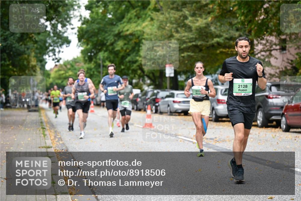 21.09.2025 - PSD Bank Halbmarathon Dr. Thomas Lammeyer http://msf.ph/oto/8918506 21.09.2025 10:35:57 Laufen 203, 2128 meine-sportfotos.de