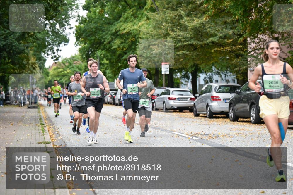 21.09.2025 - PSD Bank Halbmarathon Dr. Thomas Lammeyer http://msf.ph/oto/8918518 21.09.2025 10:35:59 Laufen 1420, 2001, 1646, 1904, 2036 meine-sportfotos.de