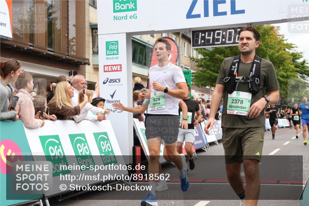 21.09.2025 - PSD Bank Halbmarathon Strokosch-Dieckow http://msf.ph/oto/8918562 21.09.2025 11:48:26 Ziel 1311, 1529, 1624, 1942, 2259, 2293, 2378, 2880, 3169, 3921, 3926 meine-sportfotos.de