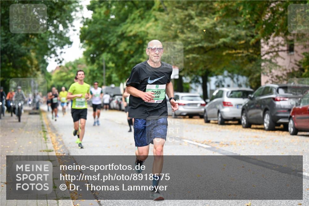 21.09.2025 - PSD Bank Halbmarathon Dr. Thomas Lammeyer http://msf.ph/oto/8918575 21.09.2025 10:36:04 Laufen 055 meine-sportfotos.de