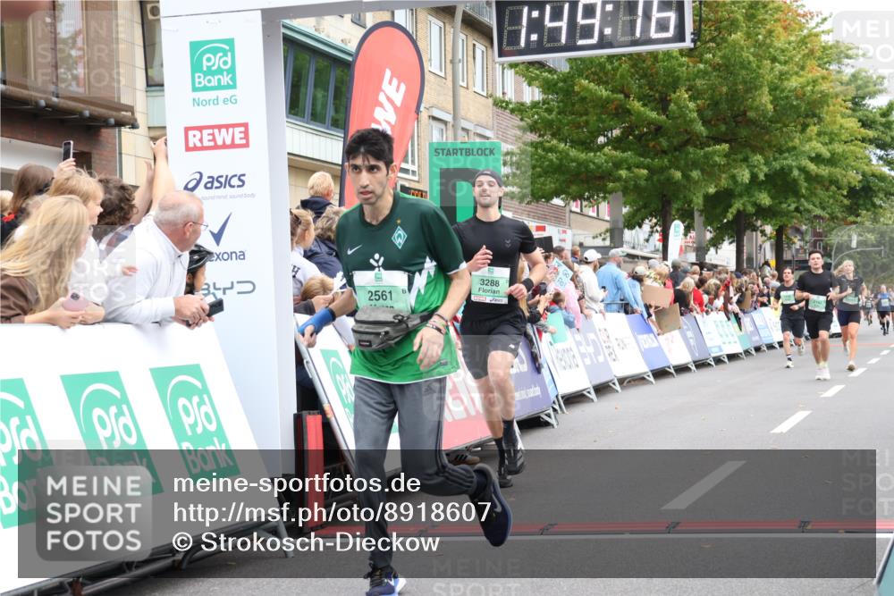 21.09.2025 - PSD Bank Halbmarathon Strokosch-Dieckow http://msf.ph/oto/8918607 21.09.2025 11:48:39 Ziel 1234, 2551, 2561, 3288 meine-sportfotos.de