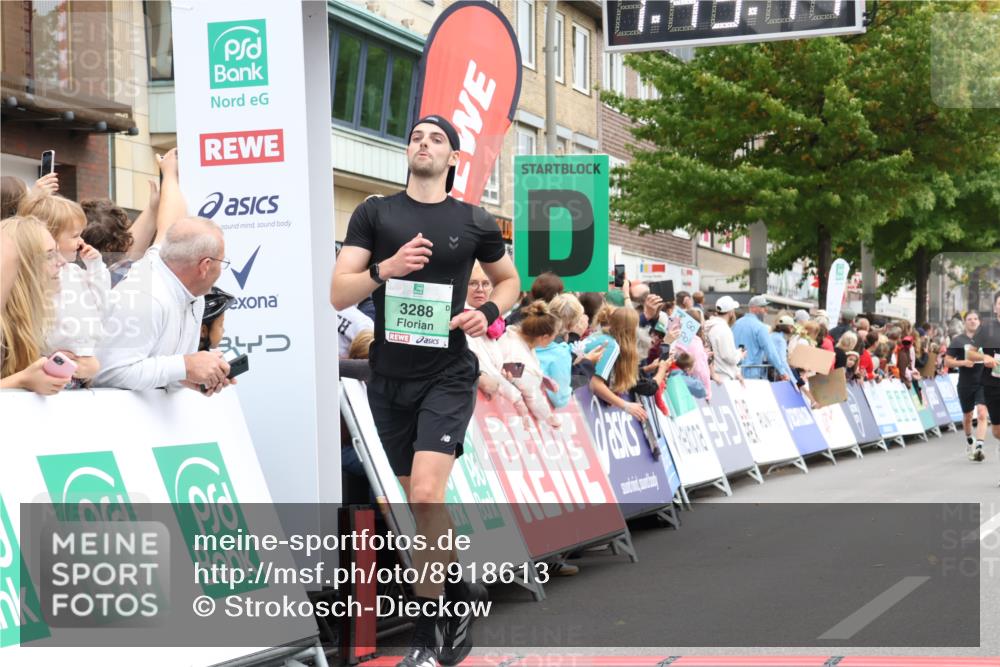 21.09.2025 - PSD Bank Halbmarathon Strokosch-Dieckow http://msf.ph/oto/8918613 21.09.2025 11:48:40 Ziel 1234, 2182, 2551, 2561, 2564, 3288 meine-sportfotos.de