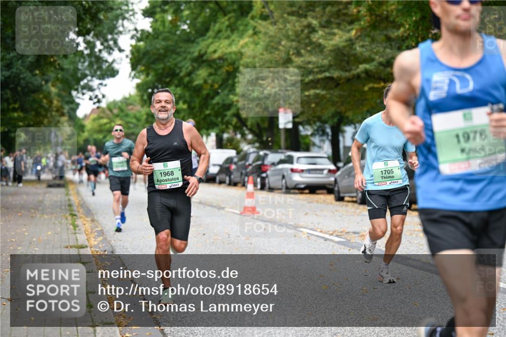 21.09.2025 - PSD Bank Halbmarathon Dr. Thomas Lammeyer http://msf.ph/oto/8918654 21.09.2025 10:36:12 Laufen 1968, 1705, 1976 meine-sportfotos.de